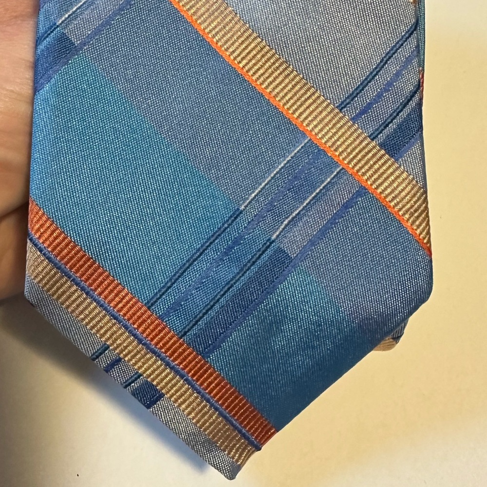 Robert Graham Silk Neck Tie‎ Blue Stripe